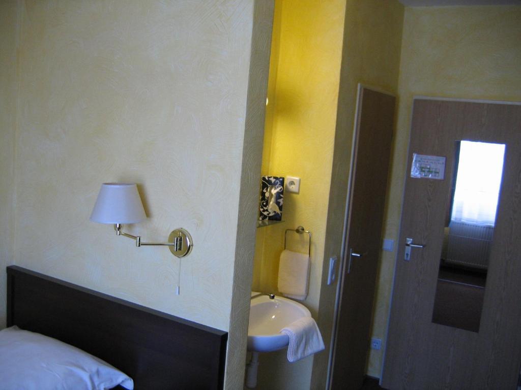 Hotel Rosenhof Дюссельдорф Номер фото